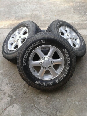 ขายแม็กซ์เดิมพร้อมยาง 245/70/16 ปี 07