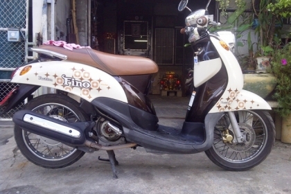 ขาย Fino Classic ปี 54 2011 ขาว-ดำ ไมล์แยก วิ่ง8000โล 25900 บาท