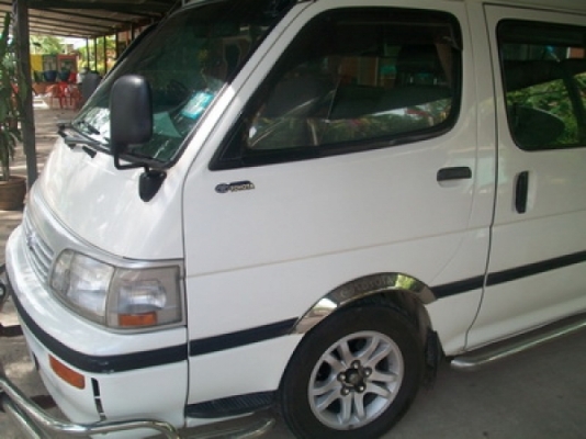 โตโยต้า Comuter หลังคาสูง ช่วงยาว สีขาว ด่วน.... โตโยต้า Comuter หลังคาสูง ช่วงยาว สีขาว ด่วน....