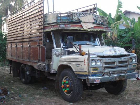 ขายสิบล้อหัวยาวเพลาเดียวร่อง เครื่อง 6BG1 ฝาส้ม เจ้าของขายเอง