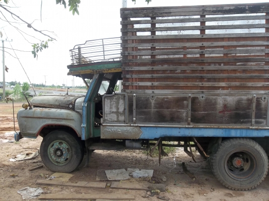 ขายหัวเก๋งและกระบะคอกไม้สิบล้อหัวยาว