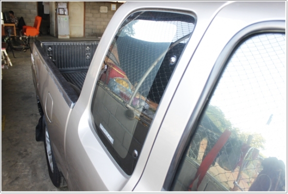 ขาย d4d 2.5 MT ปี 2004 ราคา 375,000 ต่อรองได้