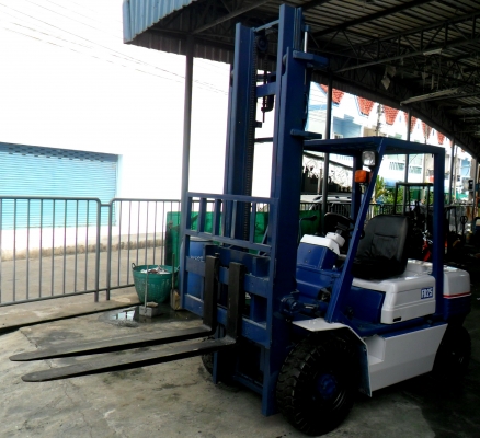รถยกฟอร์คลิฟท์ 2.5 ตัน เสา 4เมตร สวยมาก KOMATSU:FD25-11 ถูก+รับประกัน3เดือนราคา280000บาท