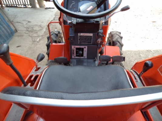 ขายรถไถ KUBOTA L1 215 ขายรถไถ KUBOTA L1 215