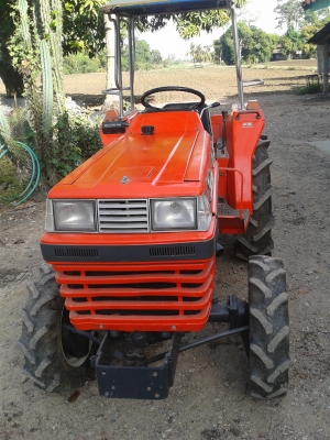 ขายรถไถ KUBOTA L1 215 ขายรถไถ KUBOTA L1 215
