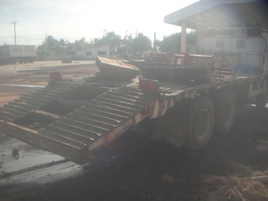 รถบรรทุกเทลเลอร์ 10 ล้อ NISSAN UD 230 รถบรรทุกเทลเลอร์ 10 ล้อ NISSAN UD 230