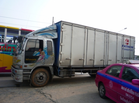 HINO 6 ล้อ 7.20 เมตร ปี 38 HINO 6 ล้อ 7.20 เมตร ปี 38