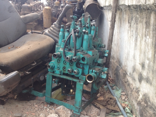 ขายแพคอนโทลของโกเบ SK120 MARK5 เก่านอกสภาพสวย