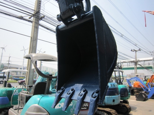 ขาย รถขุดเล็ก KOMATSU รุ่น PC30-6- แทร็กเหล็ก มือสองญี่ปุ่น