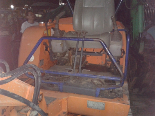 ขายรถขุด HITACHI EX30 โซ่เหล็กใหม่ ปั้มนิ้วคอลโทรลสั้นน้ำมัน เก่านอก ขายรถขุด HITACHI EX30 โซ่เหล็กใหม่ ปั้มนิ้วคอลโทรลสั้นน้ำมัน เก่านอก