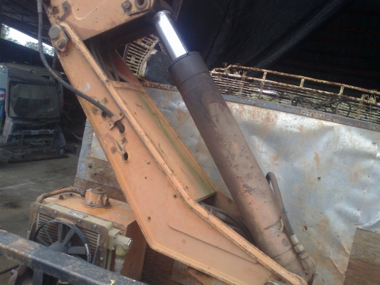 ขายเฮี๊ยบ ATLAS 6 ตัน ยกลงจากรถ พร้อมใช้ ขายเฮี๊ยบ ATLAS 6 ตัน ยกลงจากรถ พร้อมใช้