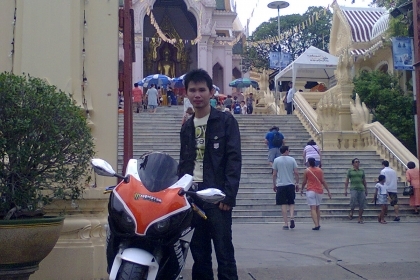 ขายด่วน CBR400 ปี 89  ทะเบียนแท้