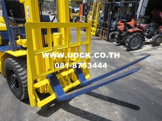 ขาย รถยก KOMATSU 2.5 ตัน รุ่น FD25-11 มือสองญี่ปุ่น