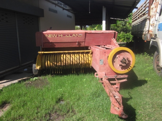 ขายเครื่องอัดฟาง นิวฮอลแลนด์ 276 ขายเครื่องอัดฟาง นิวฮอลแลนด์ 276