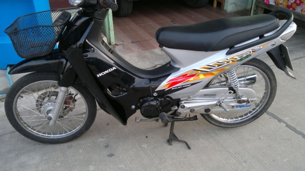 ขาย wave100s ปี48 เดิมๆสวยๆ 18000 บาท