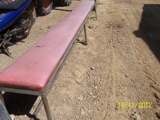 ขายหลังคาโดยสาร ใส่  115      110   ks  npr   ยาว  4.30 ,ม