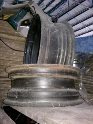 ลดราคาล้อคาริเบี้ยน ออฟยื้อๆครับ ไส้แล้วหล่อเลยนะครับ ขายถูกๆ