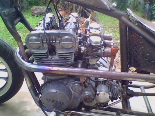 ขาย xs 750 สตาร์ตมือ-เท้า ยิงเฟรมงานดิบๆ ครัชเท้า-เกียร์มือ หรือแลก 400 cc ขึ้นไ