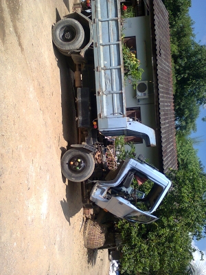 ขาย!! รถ 6 ล้อดัมพ์ 4 คิว ISUZU 120 แรง กระจกไฟฟ้า ฝาขาว ff ภาึคเหนือ ..