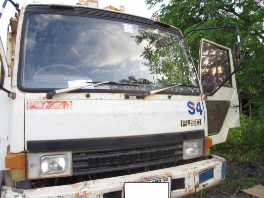 ขาย10ล้อ2เพลาดั้ม MITSU FN527 TD เลขคัซซีเครื่องตรงกัน รถห้างแท้เดิมๆ