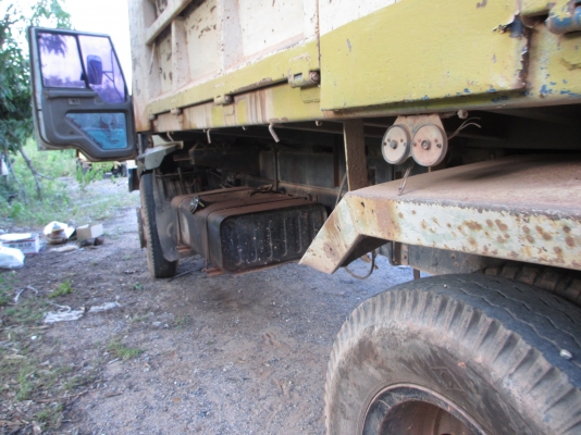 ขาย10ล้อ2เพลาดั้ม MITSU FN527 TD เลขคัซซีเครื่องตรงกัน รถห้างแท้เดิมๆ