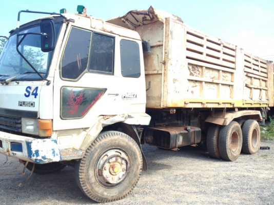 ขาย10ล้อ2เพลาดั้ม MITSU FN527 TD เลขคัซซีเครื่องตรงกัน รถห้างแท้เดิมๆ