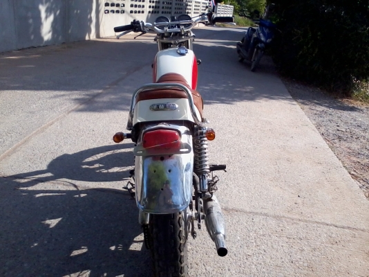 ขาย sr400 ครับ