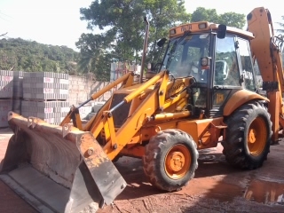 รถ jcb 4*4  site master 2เพลา พร้อมใช้