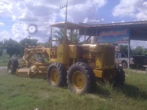 ฝากขายรถเกรดเดอร์ CAT 12 F พร้อมใช้ ฝากขายรถเกรดเดอร์ CAT 12 F พร้อมใช้