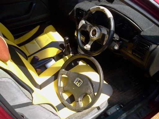 ขายด่วน HONDA ACCORD ตาเพชร  2.0 LXi 70000 บาท