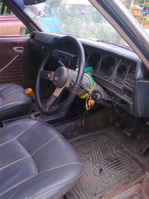 JOECLASSICขายดัสสันB310ราคามอร์ไซด์เครื่องดีภายในดีแอร์มีแต่น้ำยาหมดสนใจโทรสอบถามได้เลย..