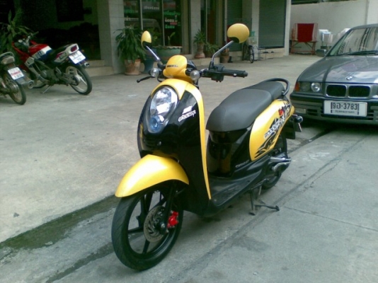 Scoopy-i รถสวยวิ๊ง(ล้อแม็กซ์) ปี 2554 ราคาเบาๆ 26900 บาท Scoopy-i รถสวยวิ๊ง(ล้อแม็กซ์) ปี 2554 ราคาเบาๆ 26900 บาท