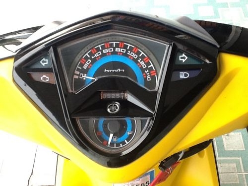 MIO125GTXรถปี2011ตัวท็อปล้อแม็กแท้ศูนย์มีเส้นรอบวงสีเดียวกับชุดสีสวยกริ้บพร้อมใช้0861030887 MIO125GTXรถปี2011ตัวท็อปล้อแม็กแท้ศูนย์มีเส้นรอบวงสีเดียวกับชุดสีสวยกริ้บพร้อมใช้0861030887