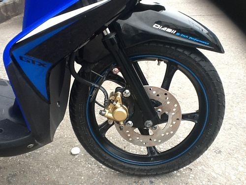 MIO125GTXตัวท็อปล้อแม็กแท้ศูนย์มีเส้นรอบวงสีเดียวกับชุดสีรถ7เดือนวิ่ง5xxxโลสวยกริ้บพร้อมใช้0861030887