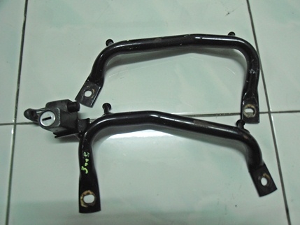 ขาย มือเเบรค + มือครัช ant lion // โช๊ค SHOWA  // ล้อแม็กนีเซี่ยม SF