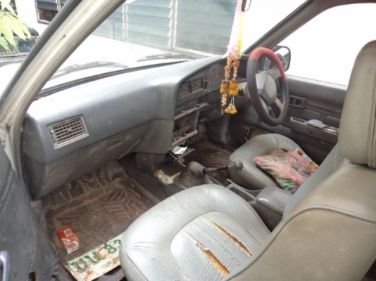 ขาย TOYOTA แค็ป2.5 ปี1992ขายตามสภาพ 086-4457033 ไม่ลดแล้วครับ