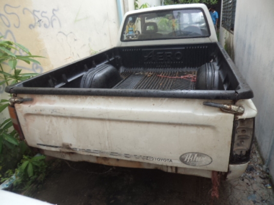 ขาย TOYOTA แค็ป2.5 ปี1992ขายตามสภาพ 086-4457033 ไม่ลดแล้วครับ