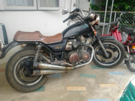 ขาย CB 750 ทะเบียนพร้อมโอน