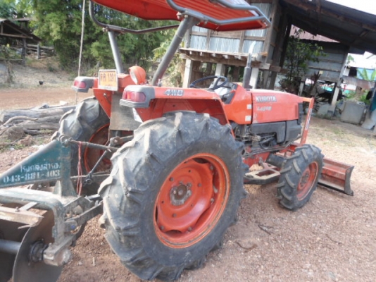 ขาย  คูโบต้า   45   แรง อุปกรครบสวยจัดเดิมๆถูกๆ