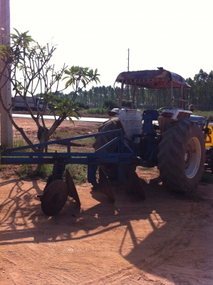 ขายรถไถ Ford 6600 ราคา 350000 ต่อรองได้