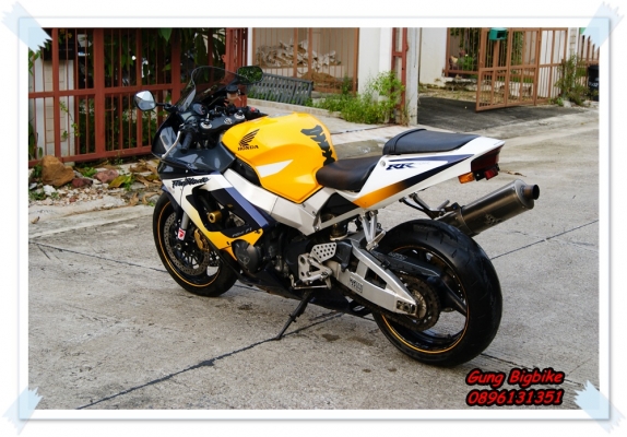 ขาย CBR929 ปี 2001 อินวอยครบถ้วน ราคาไม่แพง