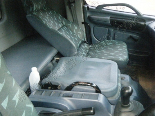 รถบรรทุก 10 ล้อดั๊มพ์ ยี่ห้อ HINO รุ่น MEGA FM EURO2