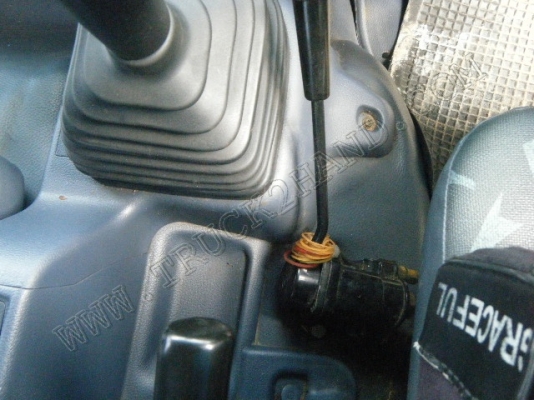 รถบรรทุก 10 ล้อดั๊มพ์ ยี่ห้อ HINO รุ่น MEGA FM EURO2