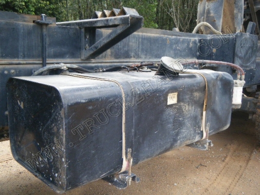 รถบรรทุก 10 ล้อดั๊มพ์ ยี่ห้อ HINO รุ่น MEGA FM EURO2