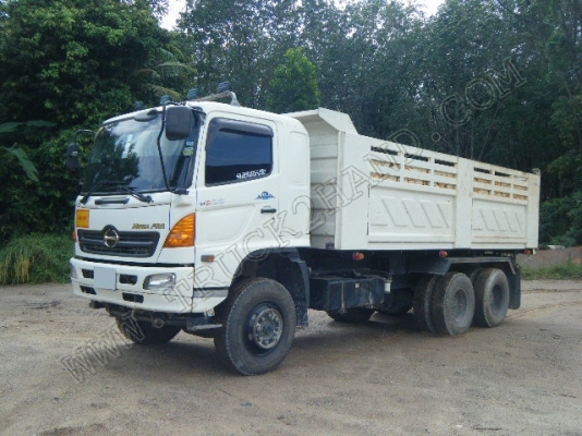 รถบรรทุก 10 ล้อดั๊มพ์ ยี่ห้อ HINO รุ่น MEGA FM EURO2