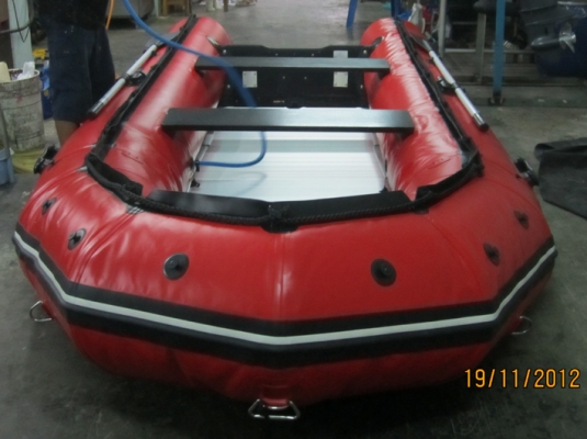 ขายเรือยางพื้นอลูมิเนียม  390