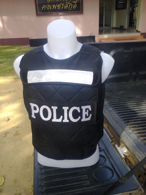 รายละเอียด ขายเสื้อเกาะยี่ห้อวอร์ริเออร์ มี2รุ่น ราคา9500กับ12000.