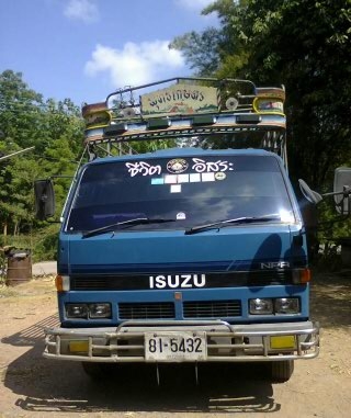 ต้องการขาย ISUZU NPR 115 HP ปี 35 สภาพสวยมาก