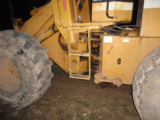 KOMATSU 515 มีเอกสาร ปั้มดี เครื่องดีค่ะ KOMATSU 515 มีเอกสาร ปั้มดี เครื่องดีค่ะ