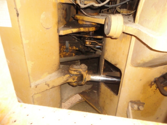 KOMATSU 515 มีเอกสาร ปั้มดี เครื่องดีค่ะ KOMATSU 515 มีเอกสาร ปั้มดี เครื่องดีค่ะ